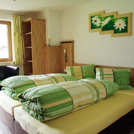 Alpensonne ノイシュティフト・イム・シュトゥーバイタール